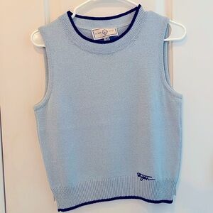 St. John Sport  top size small